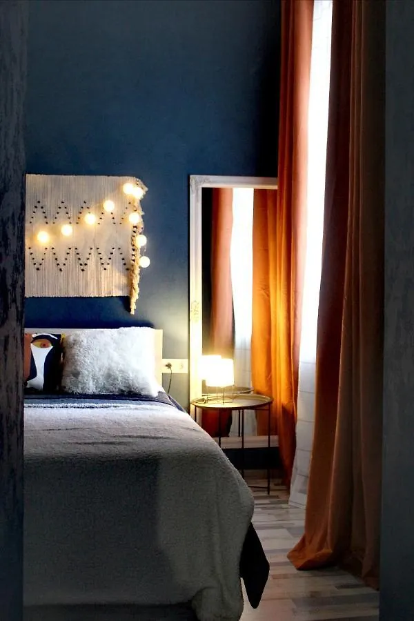 Apartment In Blue В Історичному Центрі Міста Lemberg Ukraine